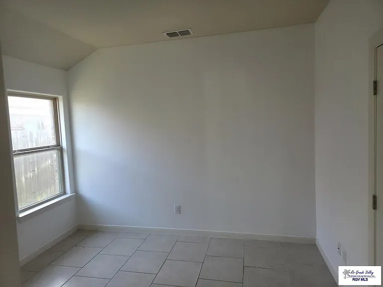 1845 Cisco Dr — Photo 6