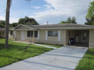 902 Leeland Heights Blvd W, Lehigh Acres, FL 33936
