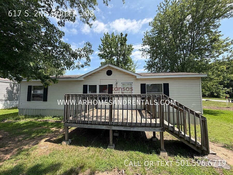 1st image of 617 S 2nd St Lot 8