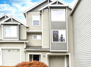 20015 S Hoodview Ct, West Linn, OR 97068