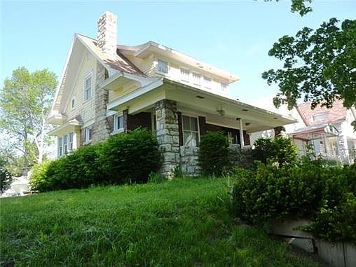 1st image of 432 N Oakley Ave