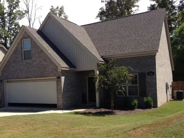 1846 Dellia Dr, Auburn, AL 36830