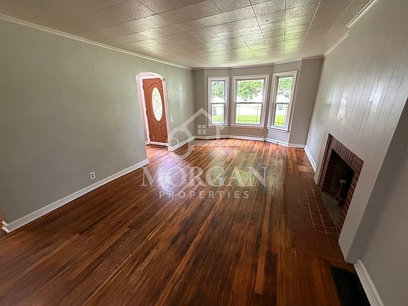 2nd image of 2509 W 11th St