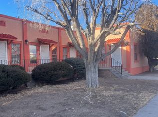 201 11th St NW APT 3, Albuquerque, NM 87102