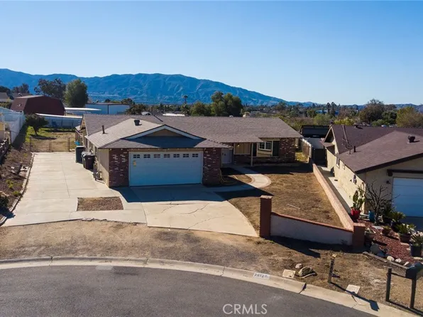 2912 Half Moon Ct, Norco, CA 92860