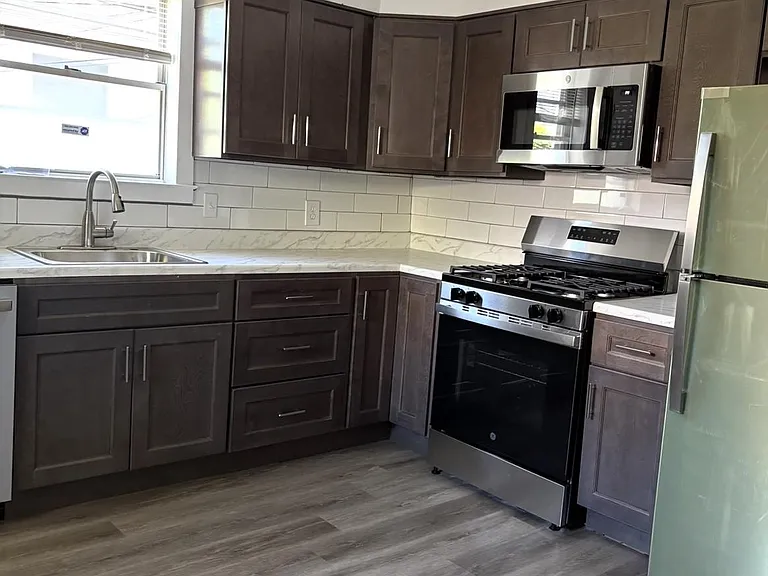 4937 Walnut St #1 — Photo 13