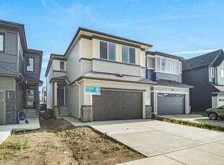 7113 51st Ave, Beaumont, AB T4X1J4