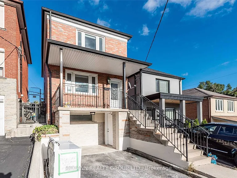 367 Harvie Ave #MAIN2 — Photo 2