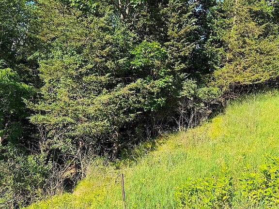 29th image of L16-L18 Hillside Dr