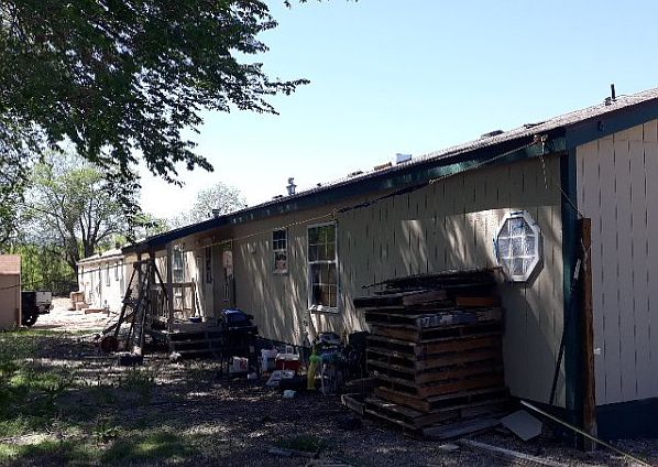 2nd image of 302 McKracken Ln