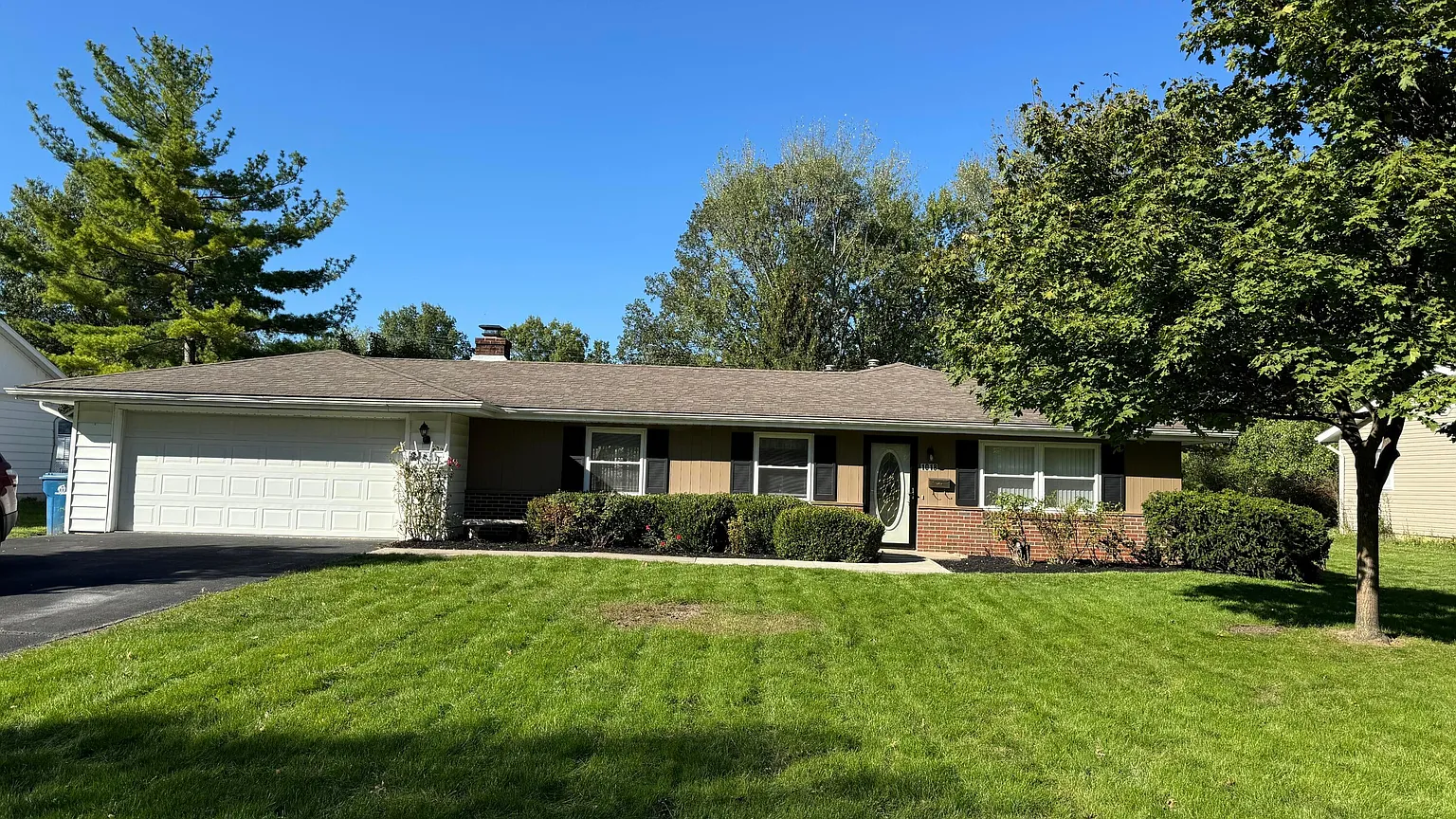 1018 Van Kirk Dr photo 1