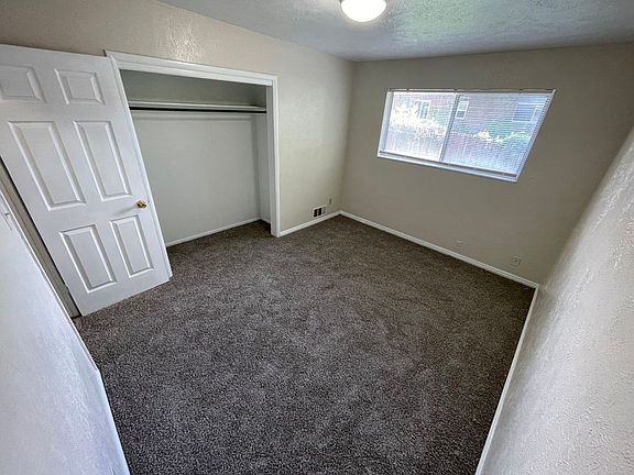5th image of 2261 E 3205 S #2267