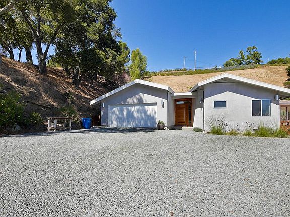 2nd image of 11650 Regnart Canyon Dr
