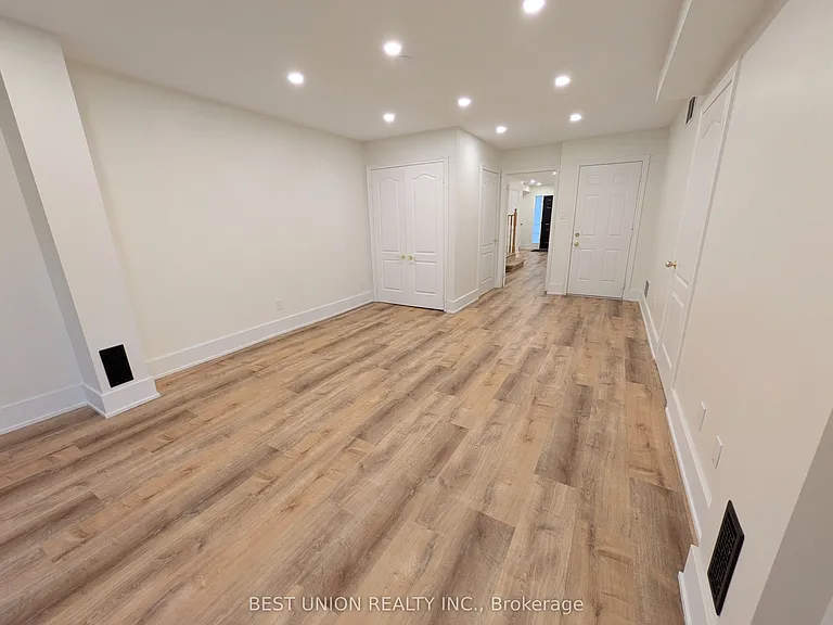 1596 Brandy Ct — Photo 13