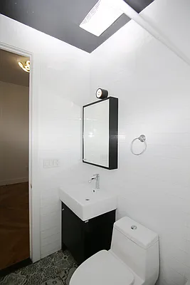 Rented by Owner | media 16