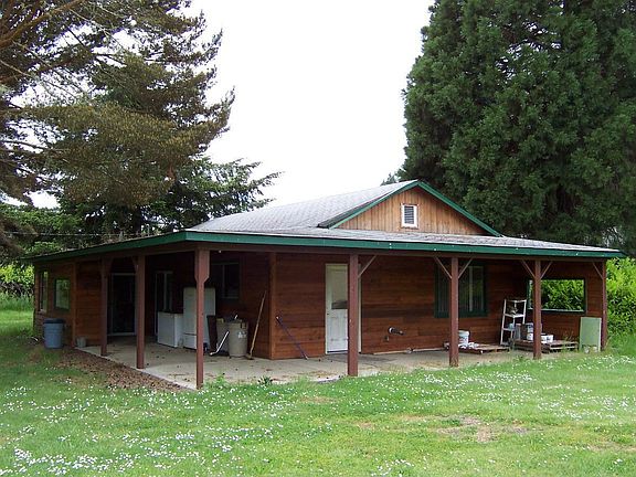 Additional living quarters