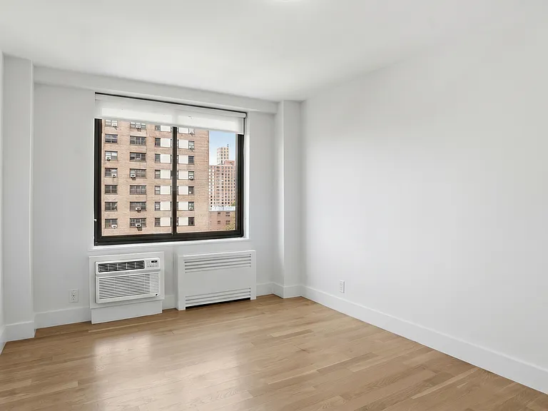 792 Columbus Ave #12O — Photo 11