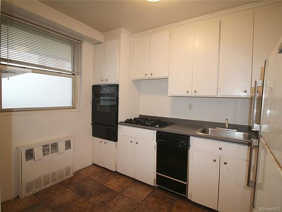3rd image of 71 Strawberry Hill Ave #920