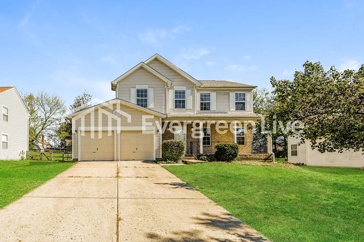 7453 Cumberland Cir photo 1