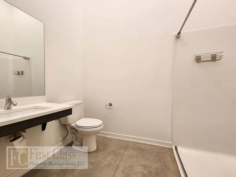 3334 SE Belmont St #104 — Photo 7