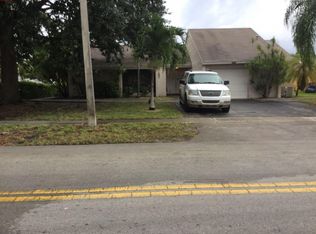 11741 NW 35th St, Sunrise, FL 33323