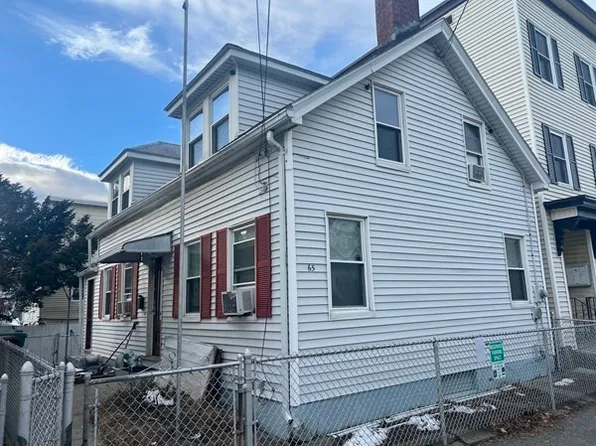 65 Chapel St, Lowell, MA 01852