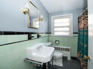 11 Cook Cir, Medford, MA 02155