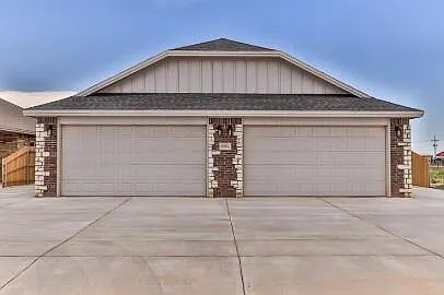 3 bed, 2.0 bath, 1479 sqft, $1,500 — Photo 1