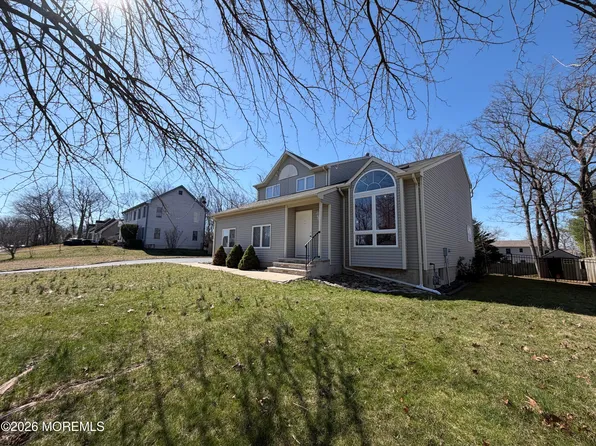 759 Tall Oaks Drive, Brick, NJ 08724