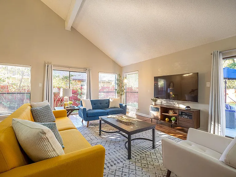 11618 Sherwood Frst — Photo 23