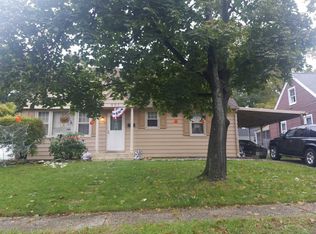 901 Spruce Ave, Oaklyn, NJ 08107