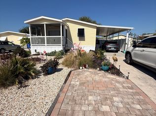 125 Saint Kitts Way, Apollo Beach, FL 33572