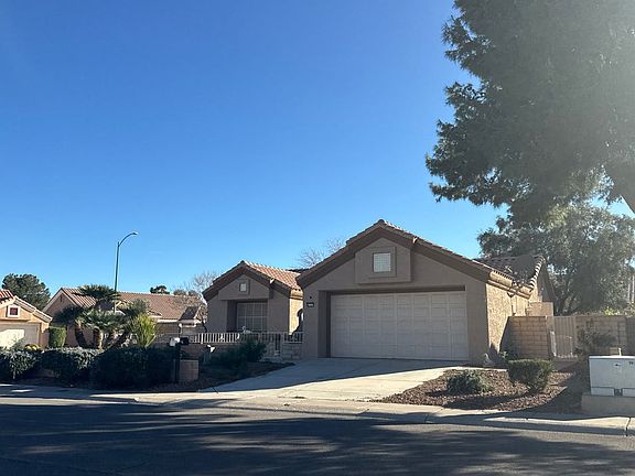 2nd image of 8701 Villa Ridge Dr