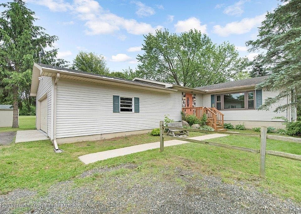 13189 Bunkerhill Rd, Pleasant Lake, MI 49272 Zillow