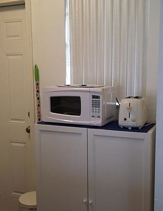 3rd image of 20200 NE 27th Ct APT 15J