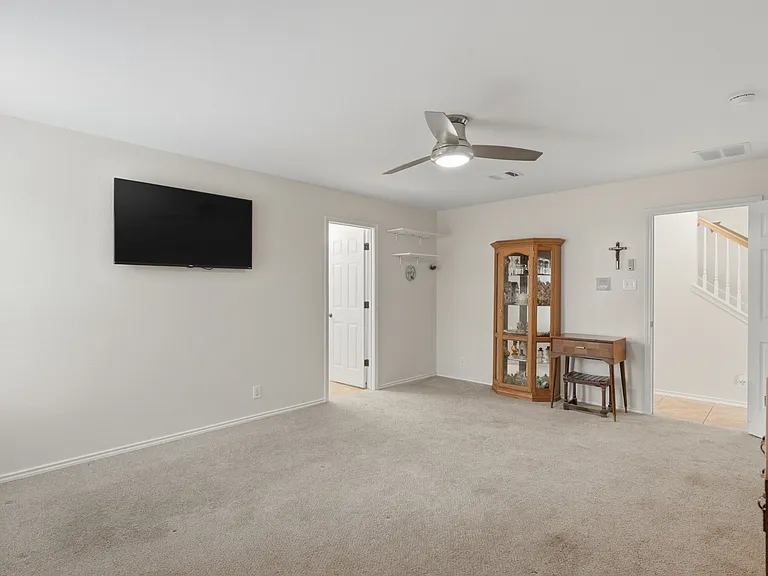 2909 Ashwood Rd — Photo 21
