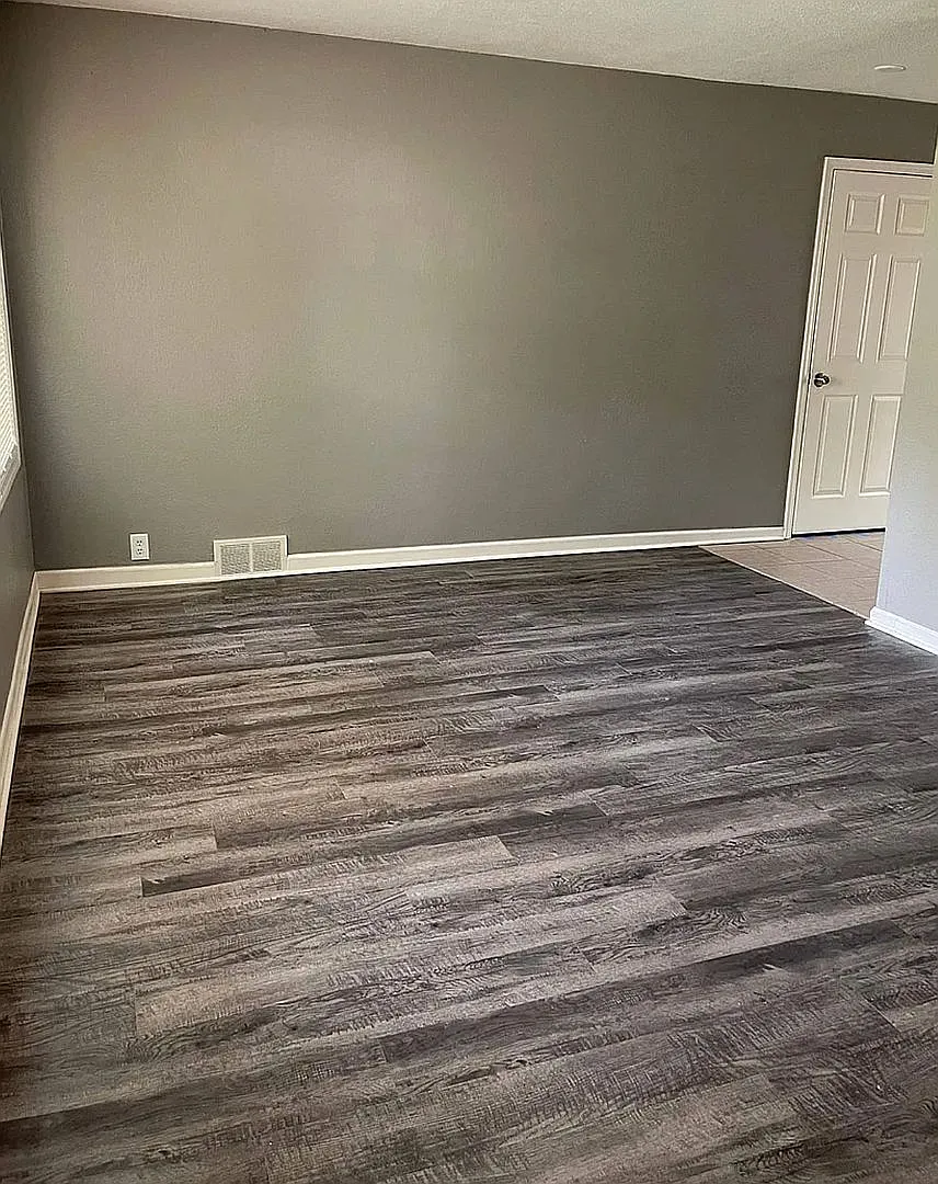 Room to Live, Work & PlayUpdated 4-Bedroom Home! — Photo 2