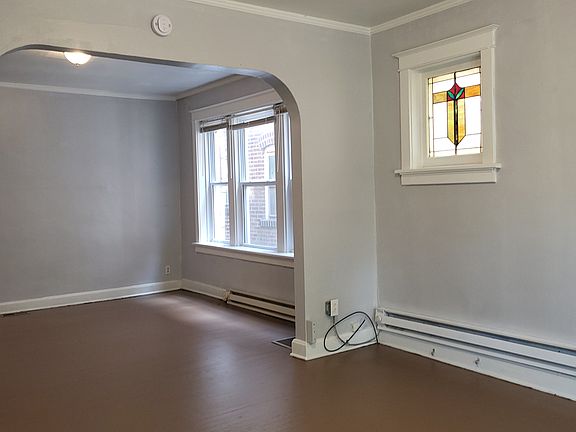 4th image of 4539 Flad Ave APT 1E