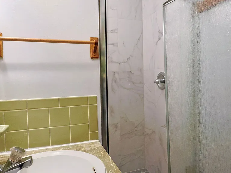 205 Tamassee Dr — Photo 15