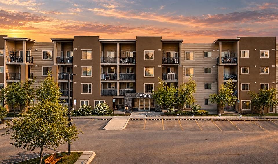 1st image of 403 NE Mackenzie Way SW #8112