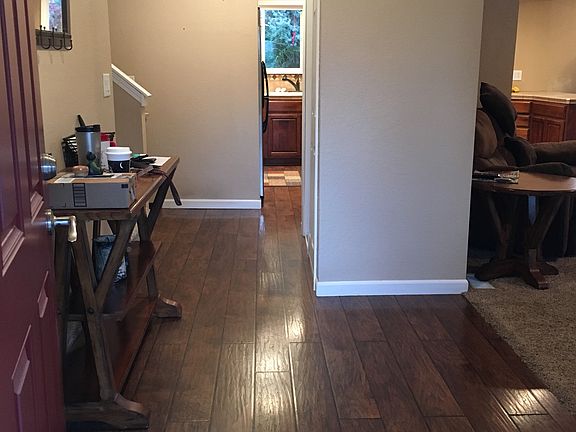 3rd image of 514 Buckboard Ct