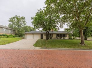 125 Overhill Rd, Salina, KS 67401