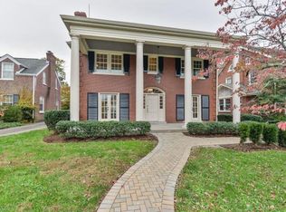 2116 Village Dr, Louisville, KY 40205