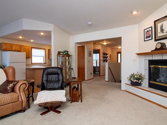 5th image of 1225 EVERGREEN ROAD