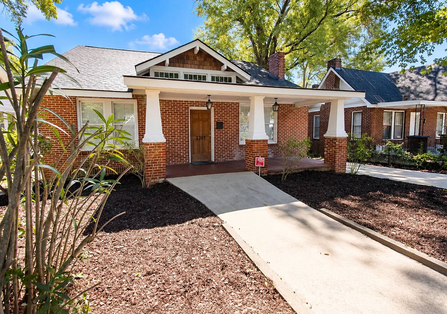 Five Points House For Usc Students! Pre-Leasing For 2027-2028 — Photo 2