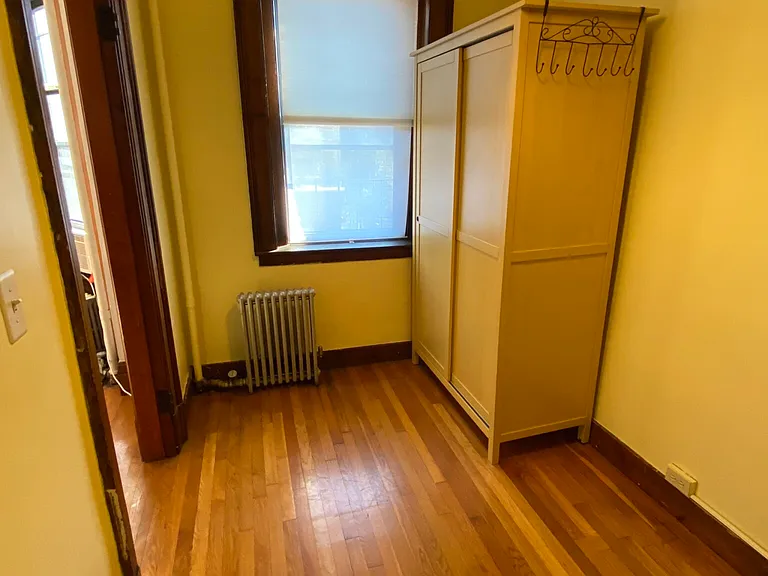 849 Beacon St #9 — Photo 10