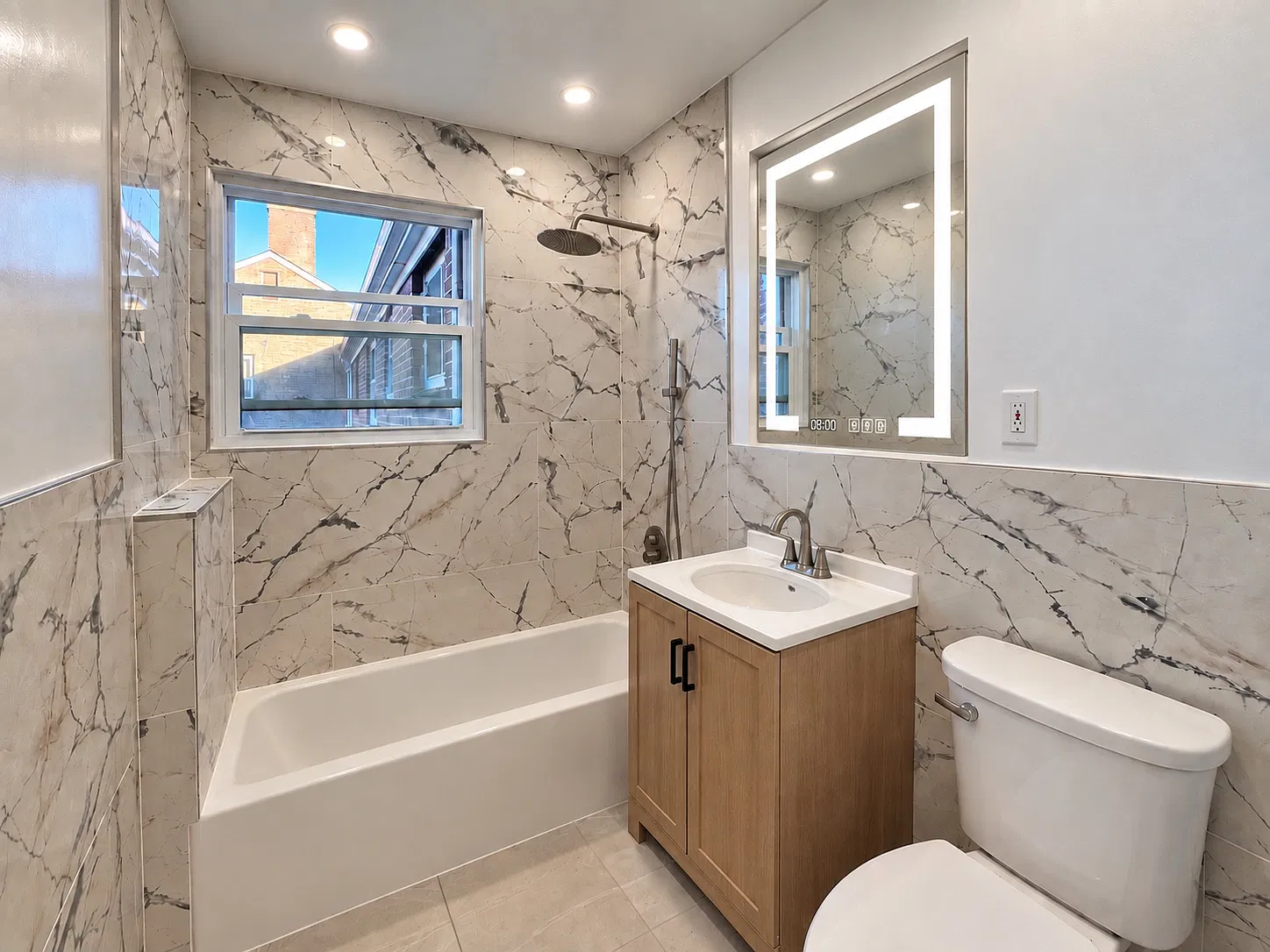 1 bed, 600 sqft, $2,700 — Photo 2