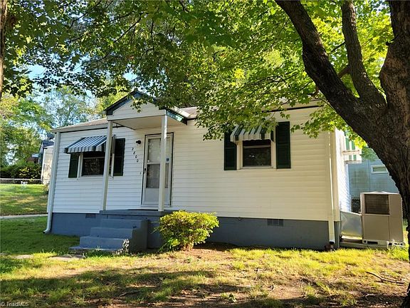 2nd image of 2800 Wildwood Dr