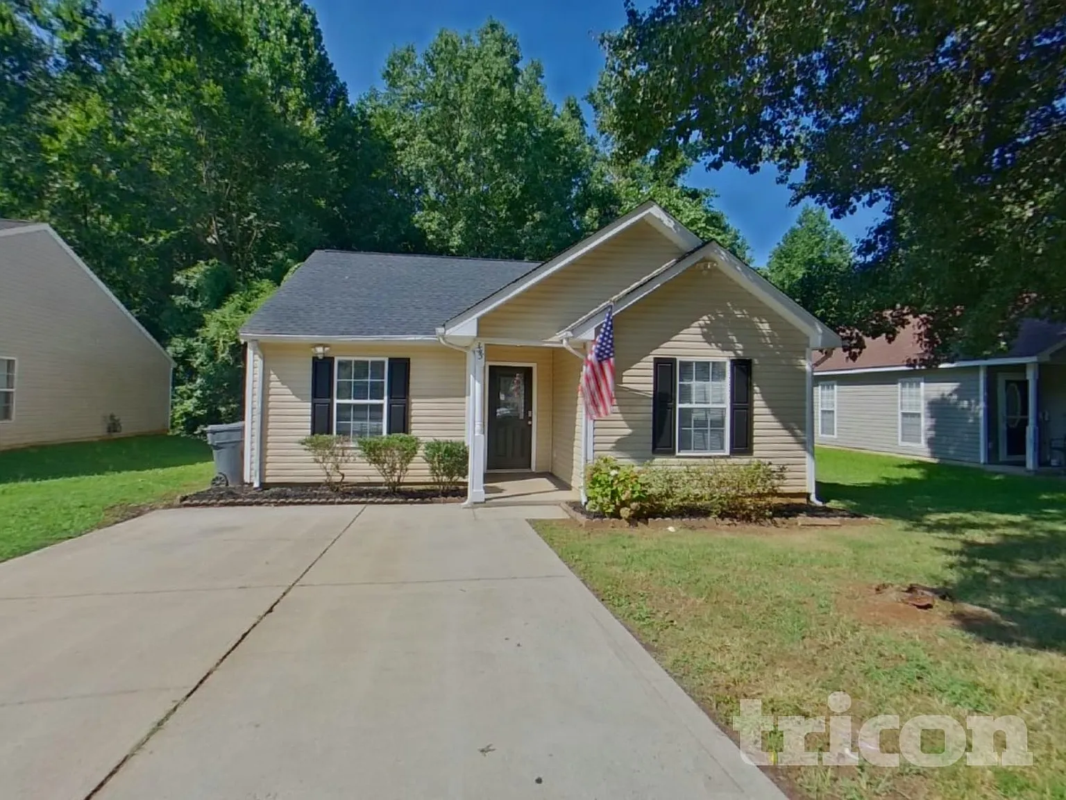 3545 Nevin Brook Road Charlotte NC — Photo 2