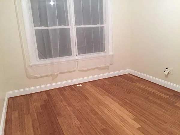 212 Adams St NE — Photo 15